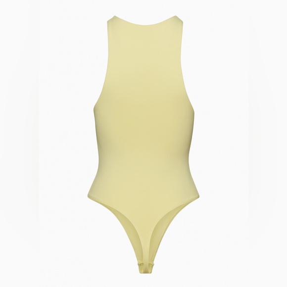 NWT Aritzia | Babaton | Contour 90’s Bodysuit - Picture 2 of 7